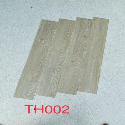 Sàn nhựa vân gỗ mã Th002 dày 2mm