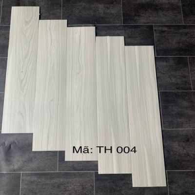 Sàn nhựa vân gỗ mã TH004 dày 2mm